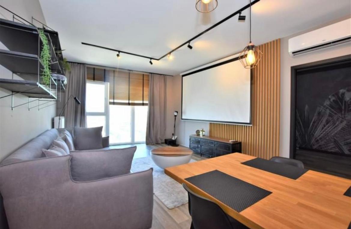 21St Floor Capital Apartment Rzeszow Exterior photo